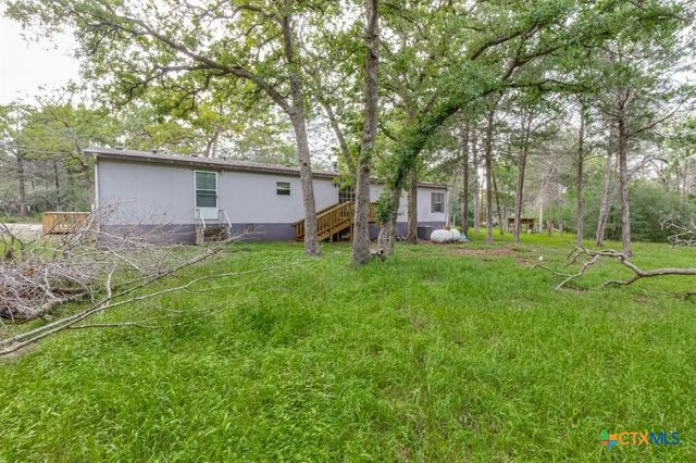 319 Green Oaks Drive, Bastrop, TX 78602