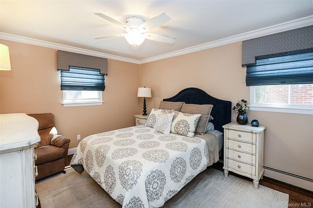 40 Edgewood Road, Port Washington, NY 11050