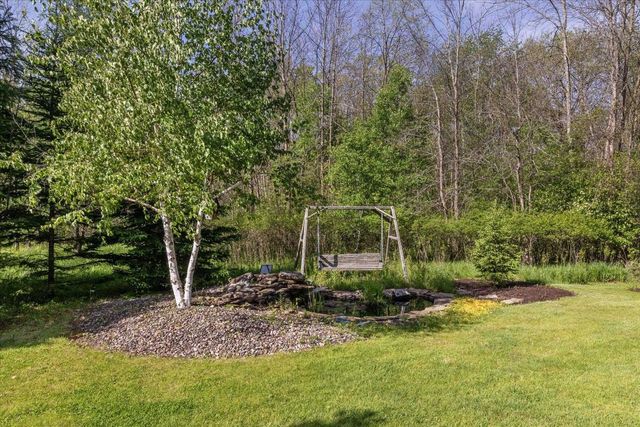 N2087 TEAL TRAIL, Hortonville, WI 54944