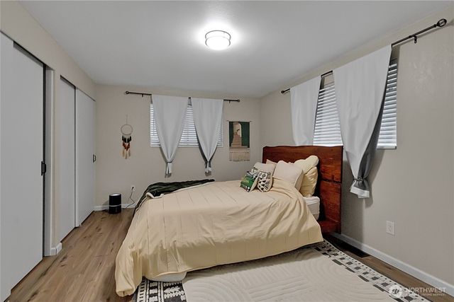 160 E Lakeland Way, Allyn, WA 98524