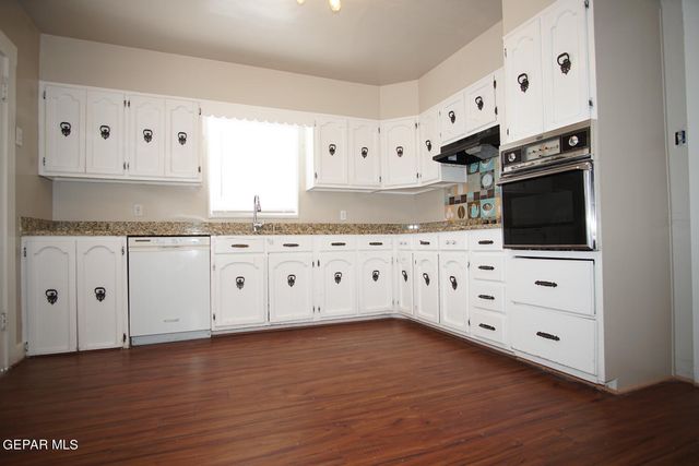 4424 CAMBRIDGE Avenue, El Paso, TX 79903