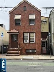 340 Adams, Newark, NJ 07105