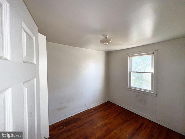 44 N ATHOL AVE, Baltimore, MD 21229