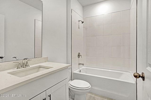 62 WANDERING CREEK Way, Palm Coast, FL 32164