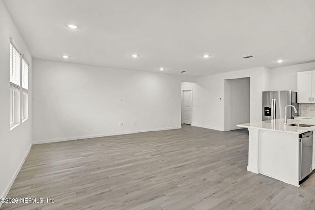 62 WANDERING CREEK Way, Palm Coast, FL 32164