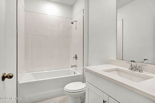 62 WANDERING CREEK Way, Palm Coast, FL 32164