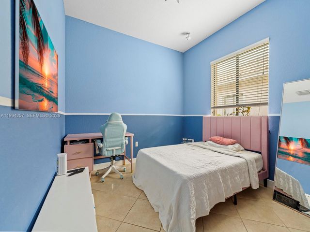 19385 SW 79th Ct, Cutler Bay, FL 33157