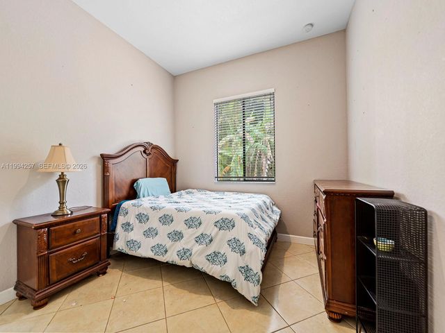 19385 SW 79th Ct, Cutler Bay, FL 33157