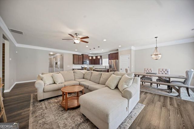 221 Woodford Drive, Canton, GA 30115