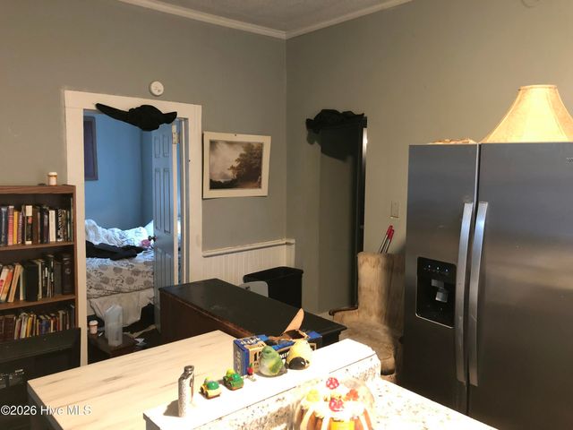 102 S 11th Street, Wilmington, NC 28401