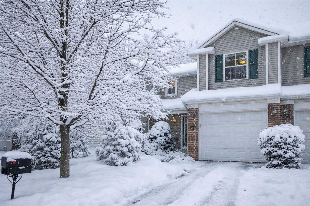 3498 S Lyn Haven Drive 69, Grand Rapids, MI 49512