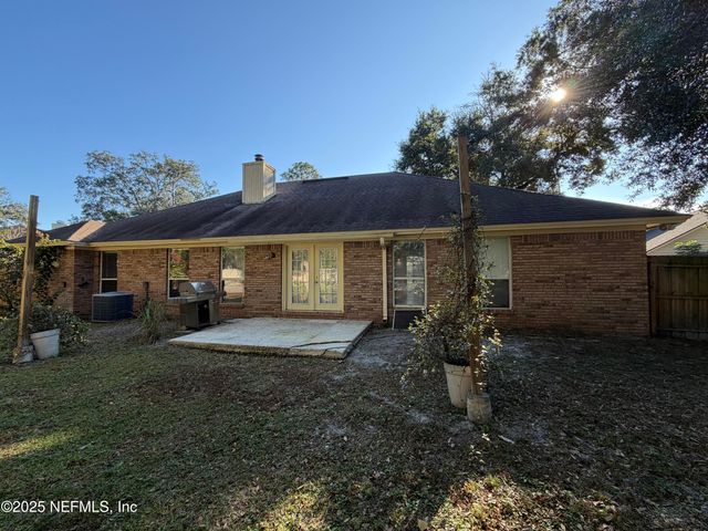 1918 BELLE ANGELINE Court, Jacksonville, FL 32223