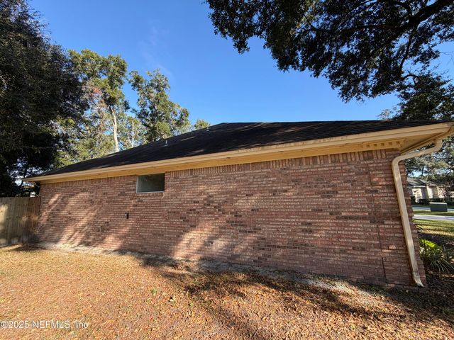 1918 BELLE ANGELINE Court, Jacksonville, FL 32223