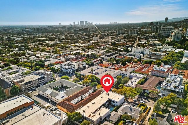 1328 Havenhurst Drive 207, West Hollywood, CA 90046