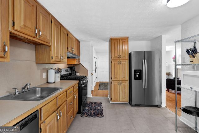 3542 Tewksbury Drive, Snellville, GA 30039
