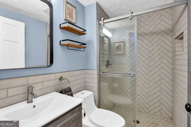 3542 Tewksbury Drive, Snellville, GA 30039