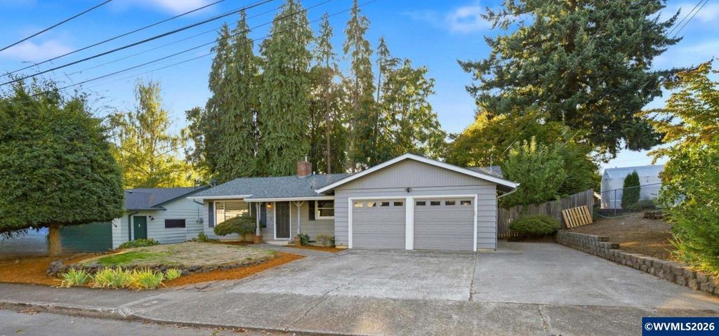 Image 1 of property listing at 665 Dian Av NW, Salem, OR 97304