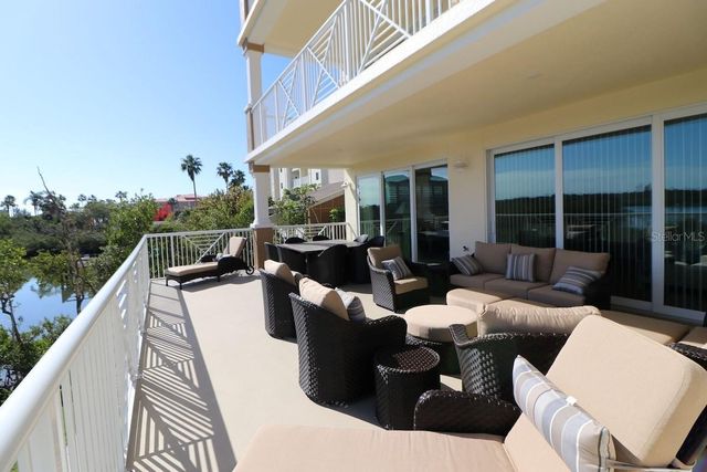 19519 GULF BOULEVARD 206, Indian Shores, FL 33785