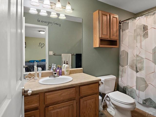 1479 N Moonbeam Dr, Pueblo, CO 81007