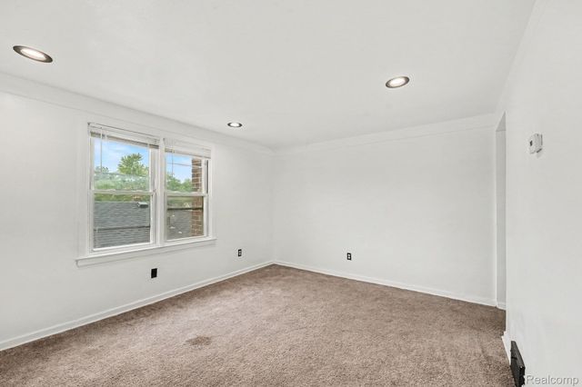 12622 Promenade Street, Detroit, MI 48213