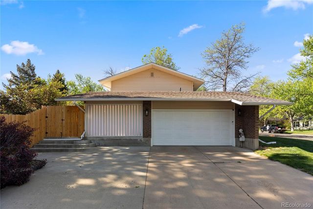 6852 S Spotswood Street, Littleton, CO 80120