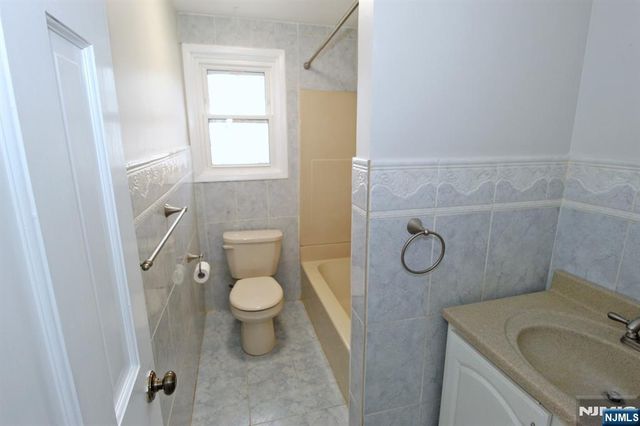 73 Winchester Road, Livingston, NJ 07039