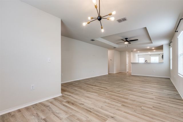 1337 Waggoner Drive, Aubrey, TX 76227