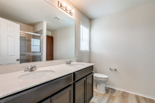 1337 Waggoner Drive, Aubrey, TX 76227