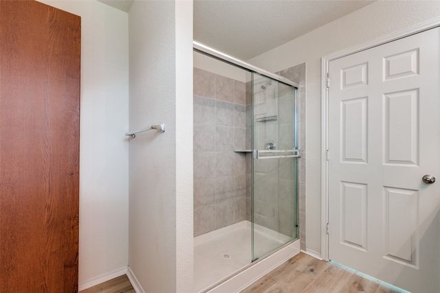 1337 Waggoner Drive, Aubrey, TX 76227