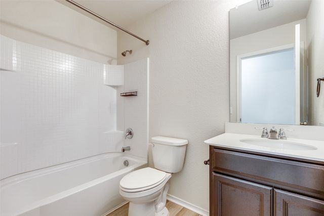 1337 Waggoner Drive, Aubrey, TX 76227
