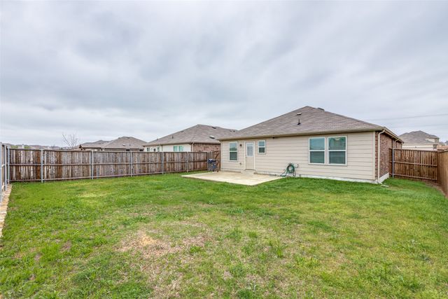 1337 Waggoner Drive, Aubrey, TX 76227