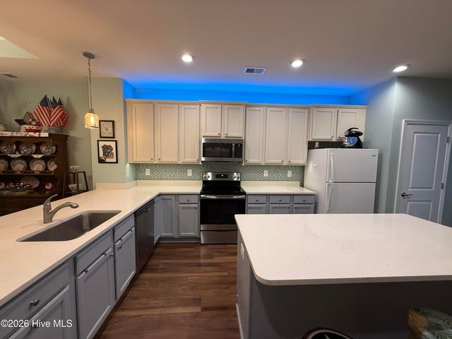 6494 Green Fennel Avenue SW B, Ocean Isle Beach, NC 28469