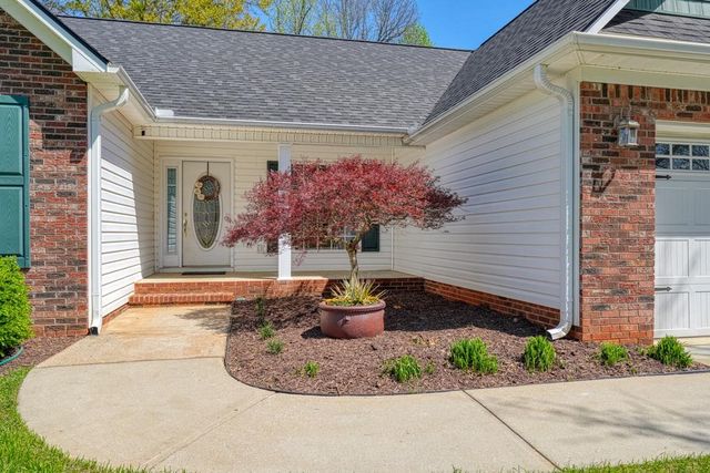 860 Thackston Drive, Spartanburg, SC 29307
