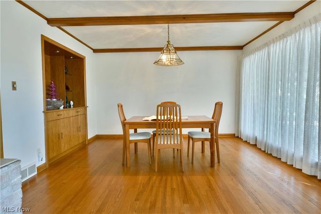 2521 Jennifer Drive, Poland, OH 44514