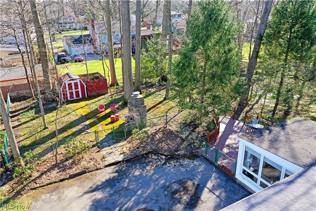 2521 Jennifer Drive, Poland, OH 44514