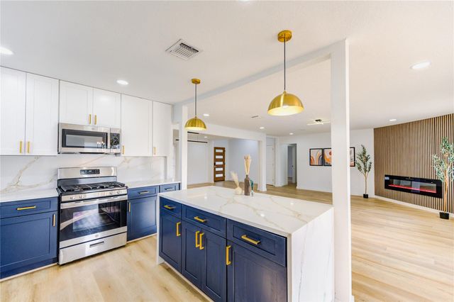 25607 Spring Ridge Drive, Spring, TX 77386