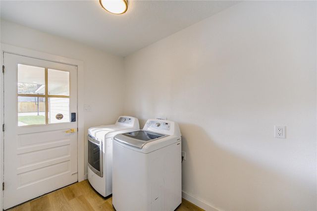 25607 Spring Ridge Drive, Spring, TX 77386