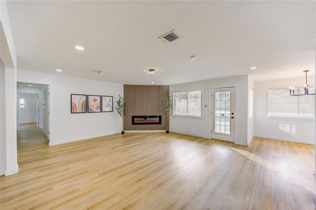 25607 Spring Ridge Drive, Spring, TX 77386