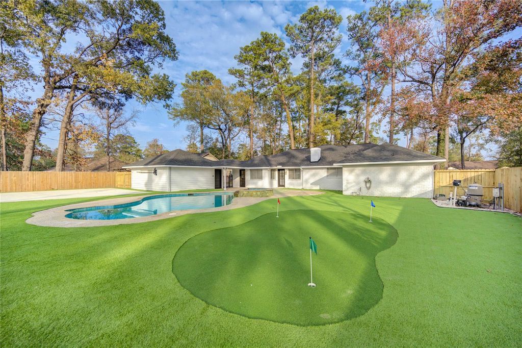 25607 Spring Ridge Drive, Spring, TX 77386