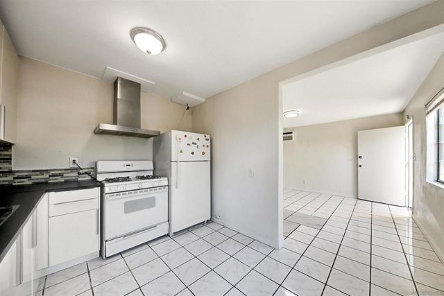 4221 23 DWIGHT ST, San Diego, CA 92105
