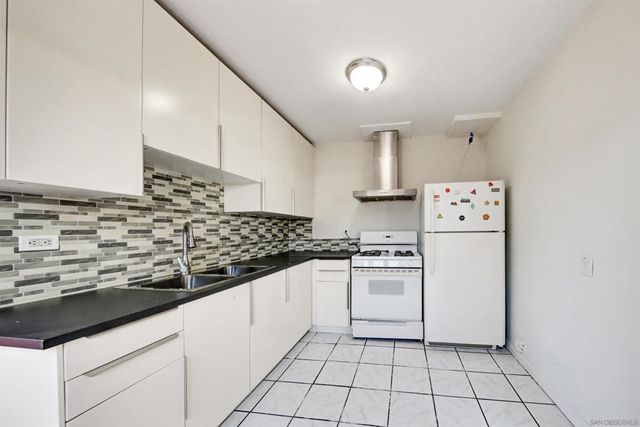 4221 23 DWIGHT ST, San Diego, CA 92105