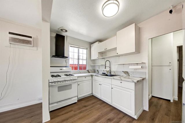 4221 23 DWIGHT ST, San Diego, CA 92105