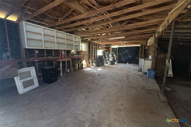 110 Hollis Lane, Gatesville, TX 76528