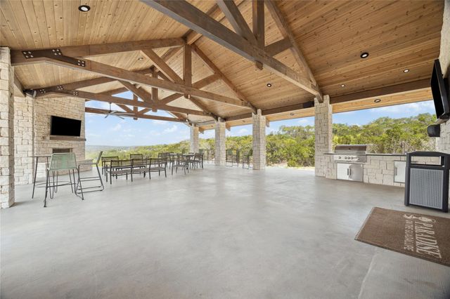 1777 Paradise Pkwy, Canyon Lake, TX 78133