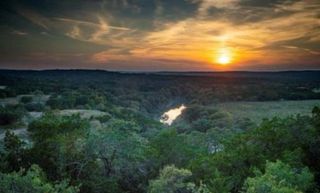 1777 Paradise Pkwy, Canyon Lake, TX 78133