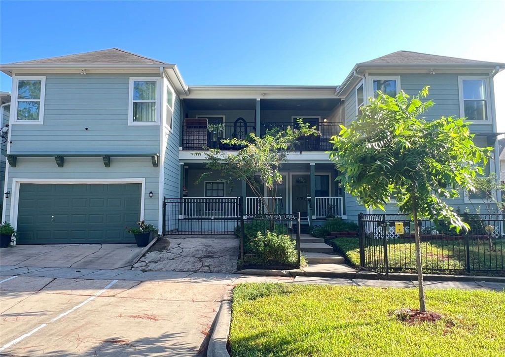 4705 Park Drive, Houston, TX 77023