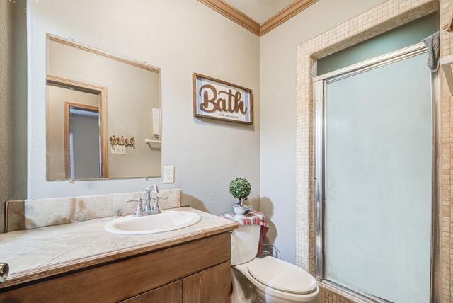 8123 Tareyton Lane, Houston, TX 77075