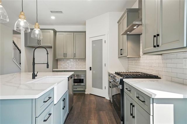 44 Puckett Rd SE Road, Emerson, GA 30137