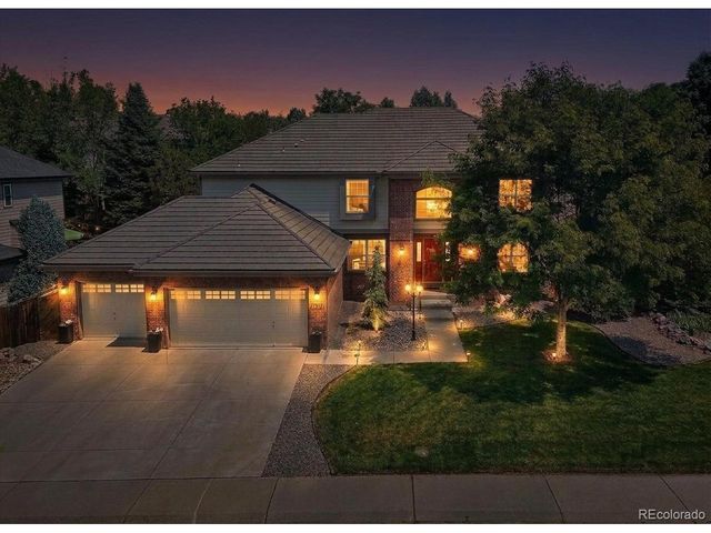6129 S Newark Way, Englewood, CO 80111