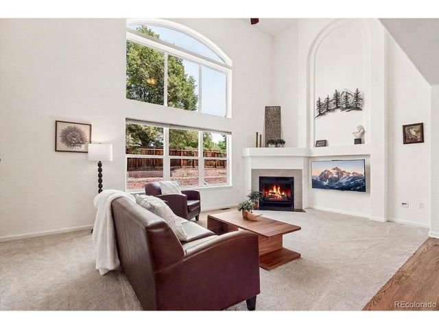 6129 S Newark Way, Englewood, CO 80111